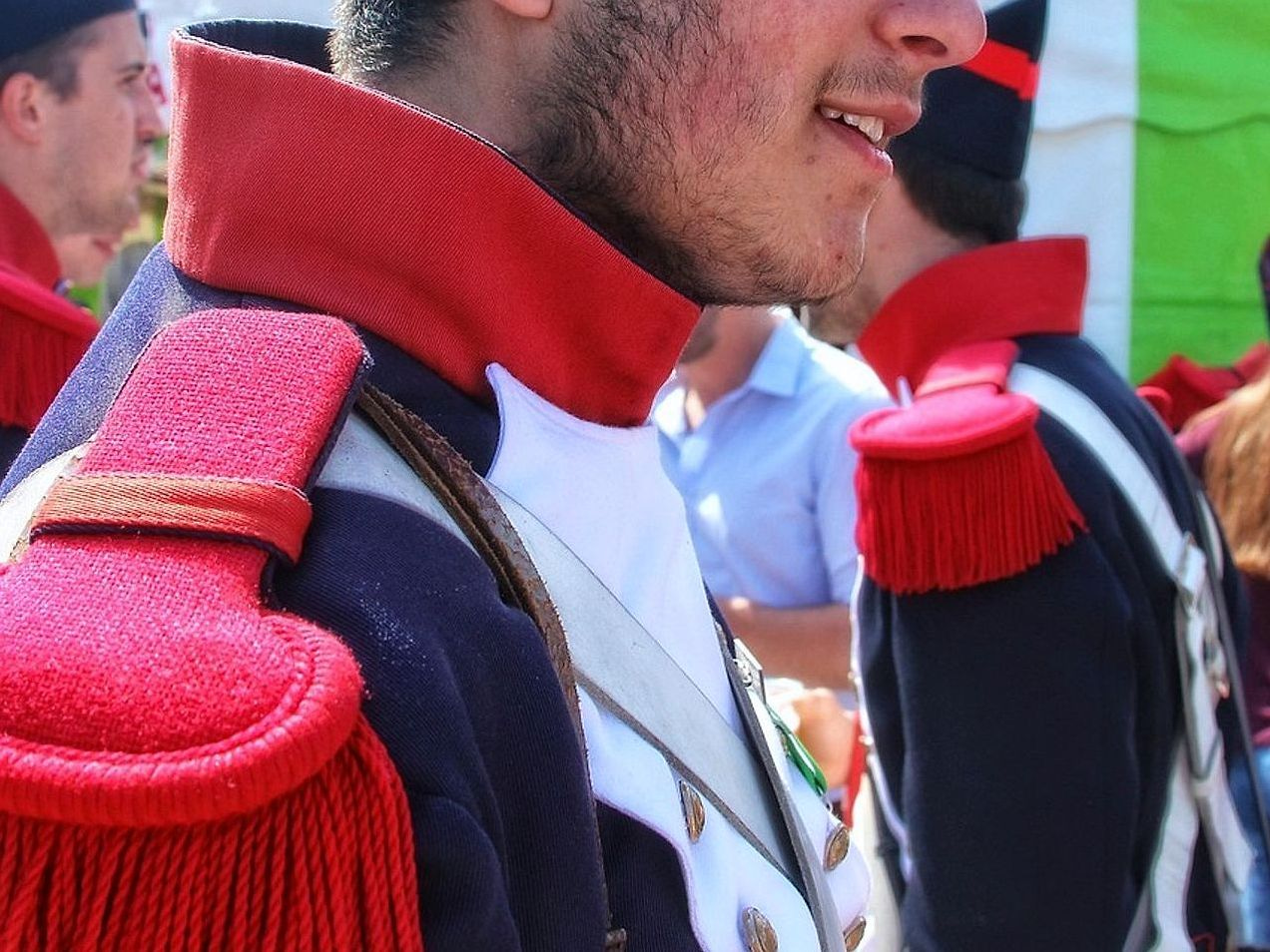 Antik Yunan anlatılarından ilham alan seramik kase